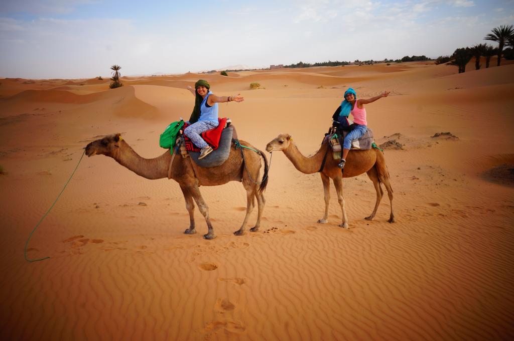 Sahara Camel Tours Camp Hotel Merzouga Exterior foto
