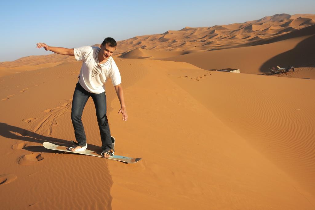 Sahara Camel Tours Camp Hotel Merzouga Exterior foto