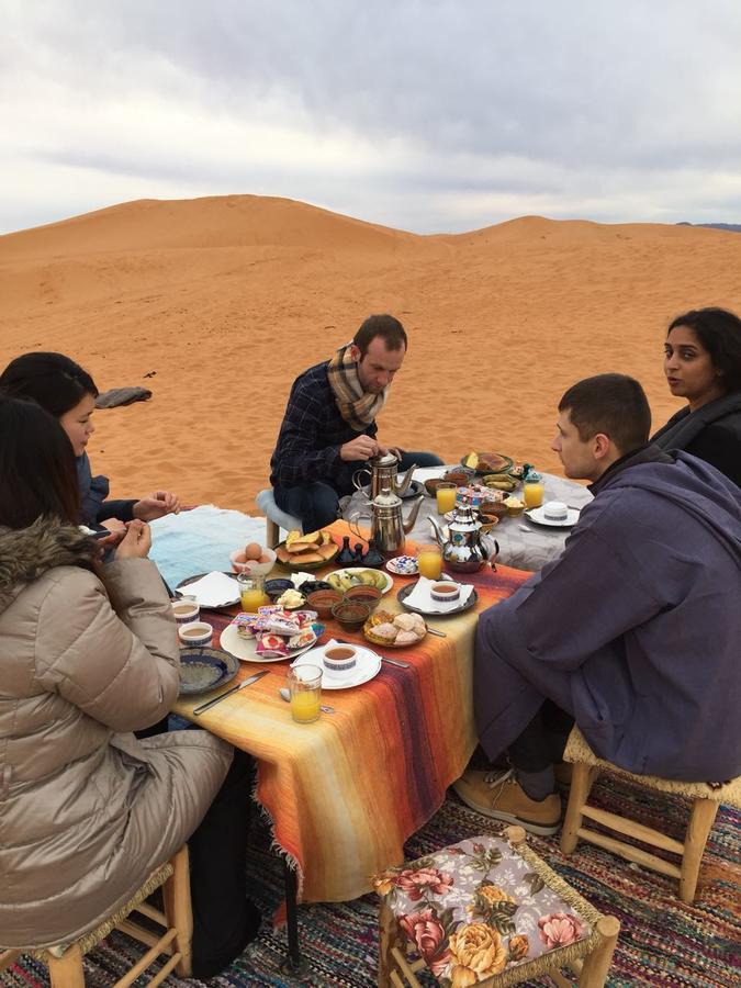 Sahara Camel Tours Camp Hotel Merzouga Exterior foto