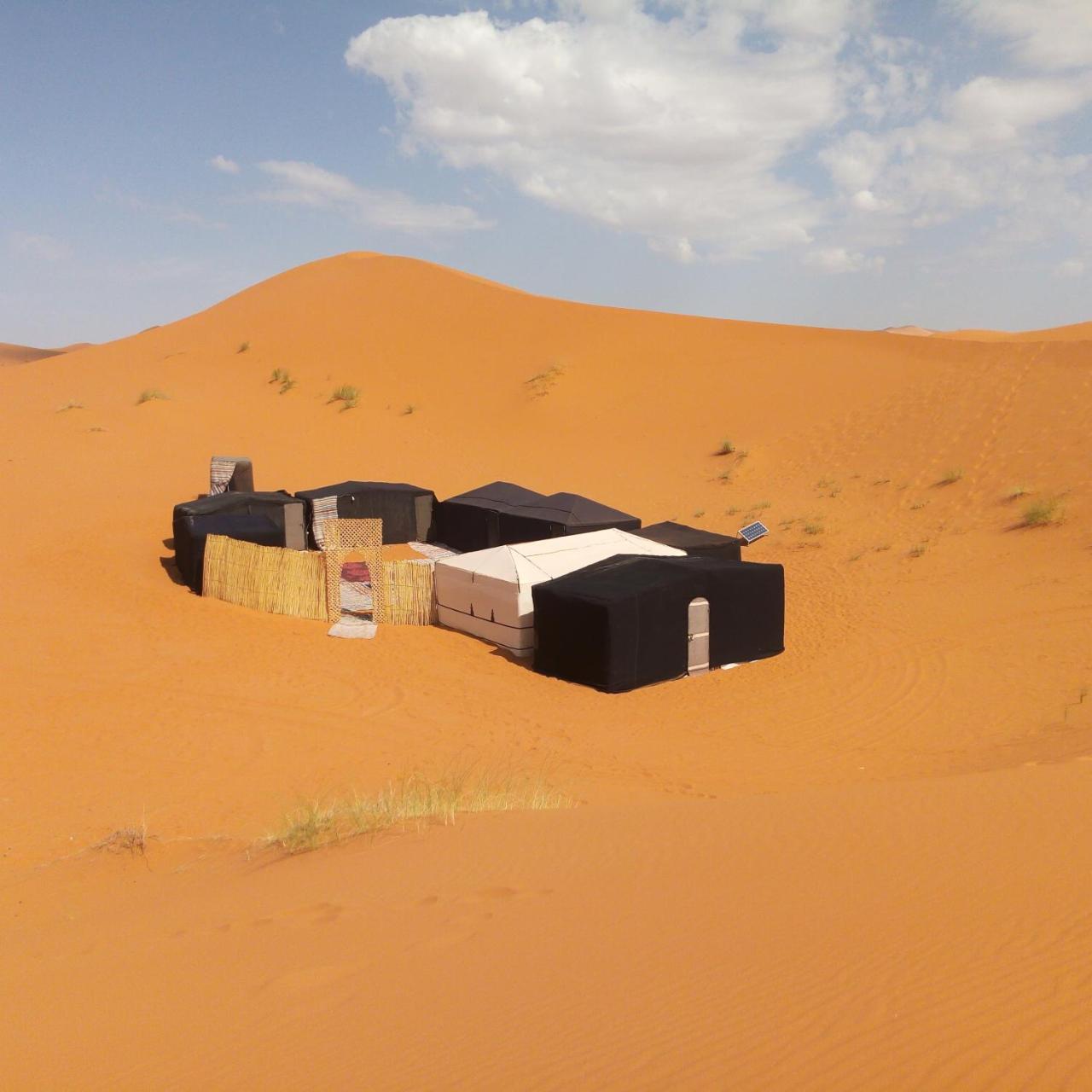 Sahara Camel Tours Camp Hotel Merzouga Exterior foto